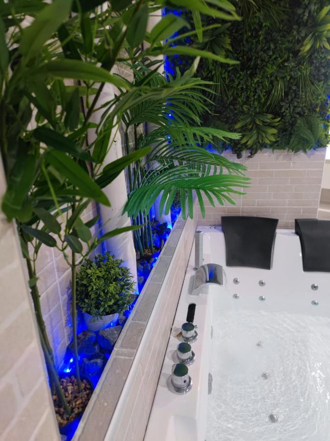 Espectacular Apartamento Con Spa Privado Miami Playa Esterno foto